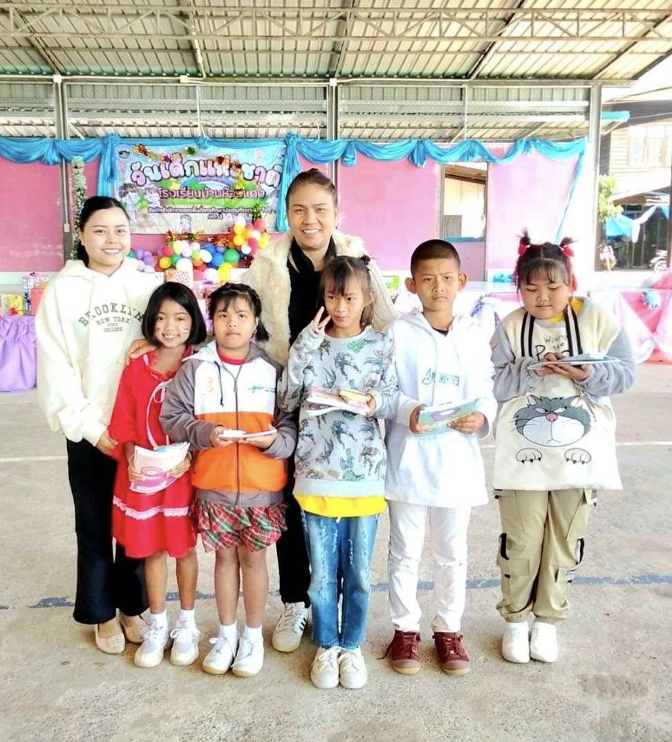 พช.อำเภอกุฉินารายณ์ ร่วมกับคณะกรรมการพัฒนาสตรีอำเภอกุฉินารายณ์ ร่วมกิจกรรมวันเด็กแห่งชาติ ประจำปี 2569